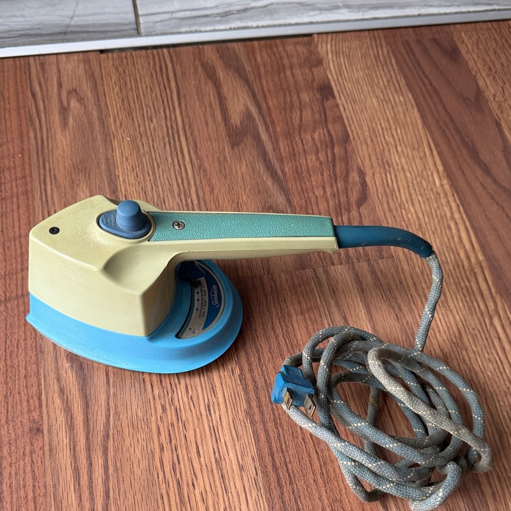 Vintage Sunbeam “shot of steam” travel iron